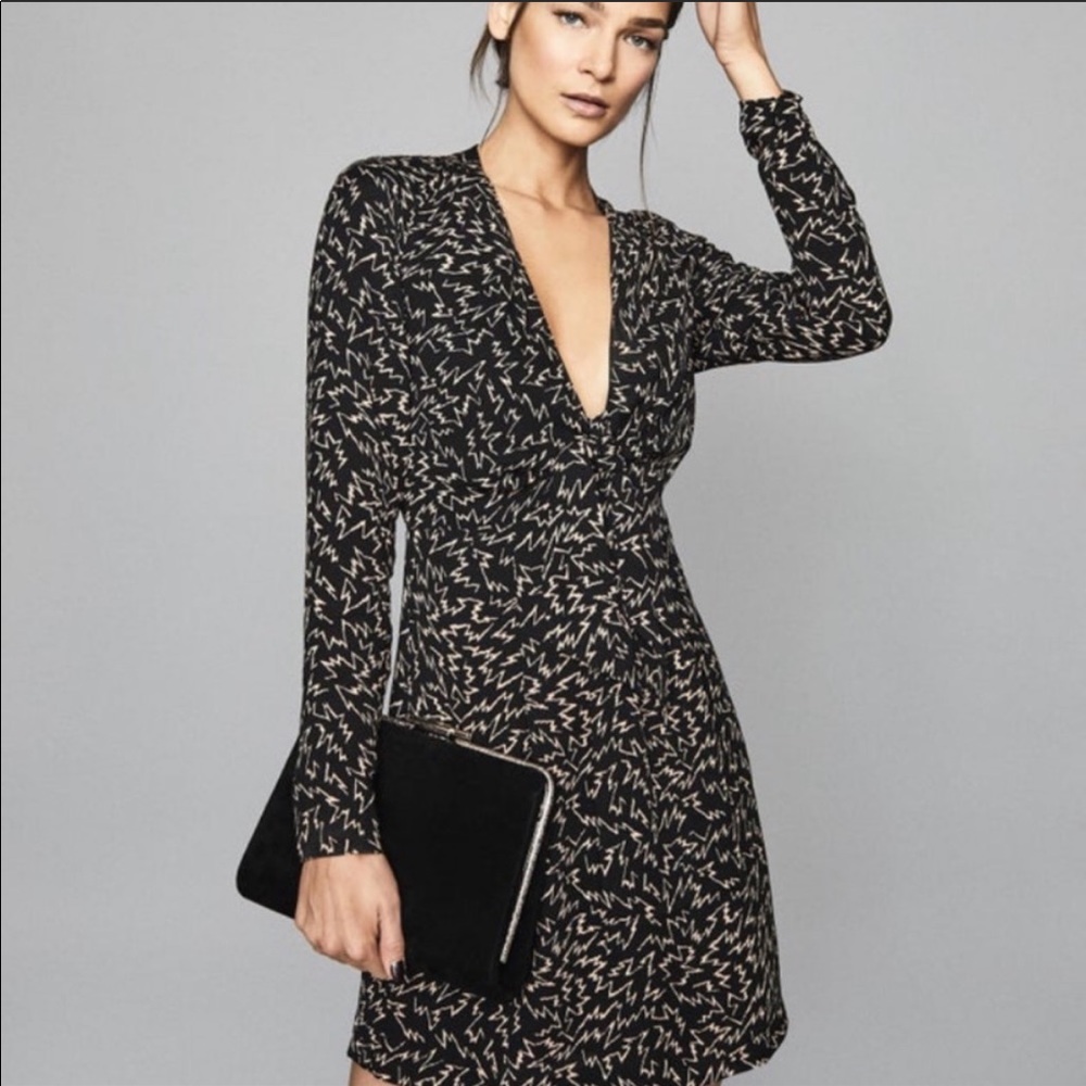 REISS- Julia Zigzag Print Plunge Dress sz 8
